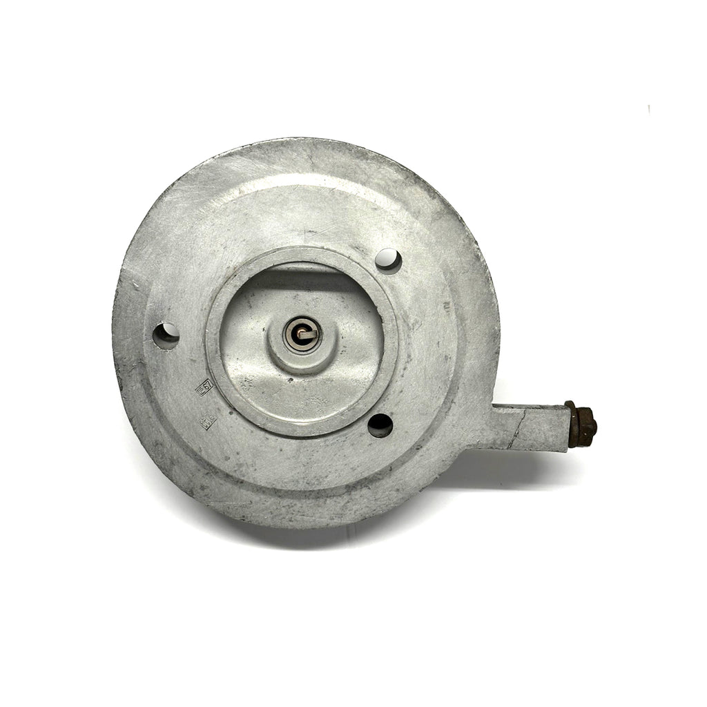 3 STUD CYLINDER HEAD 125  V1 to V15. V30 to V33  from 1948 to 52 USED.