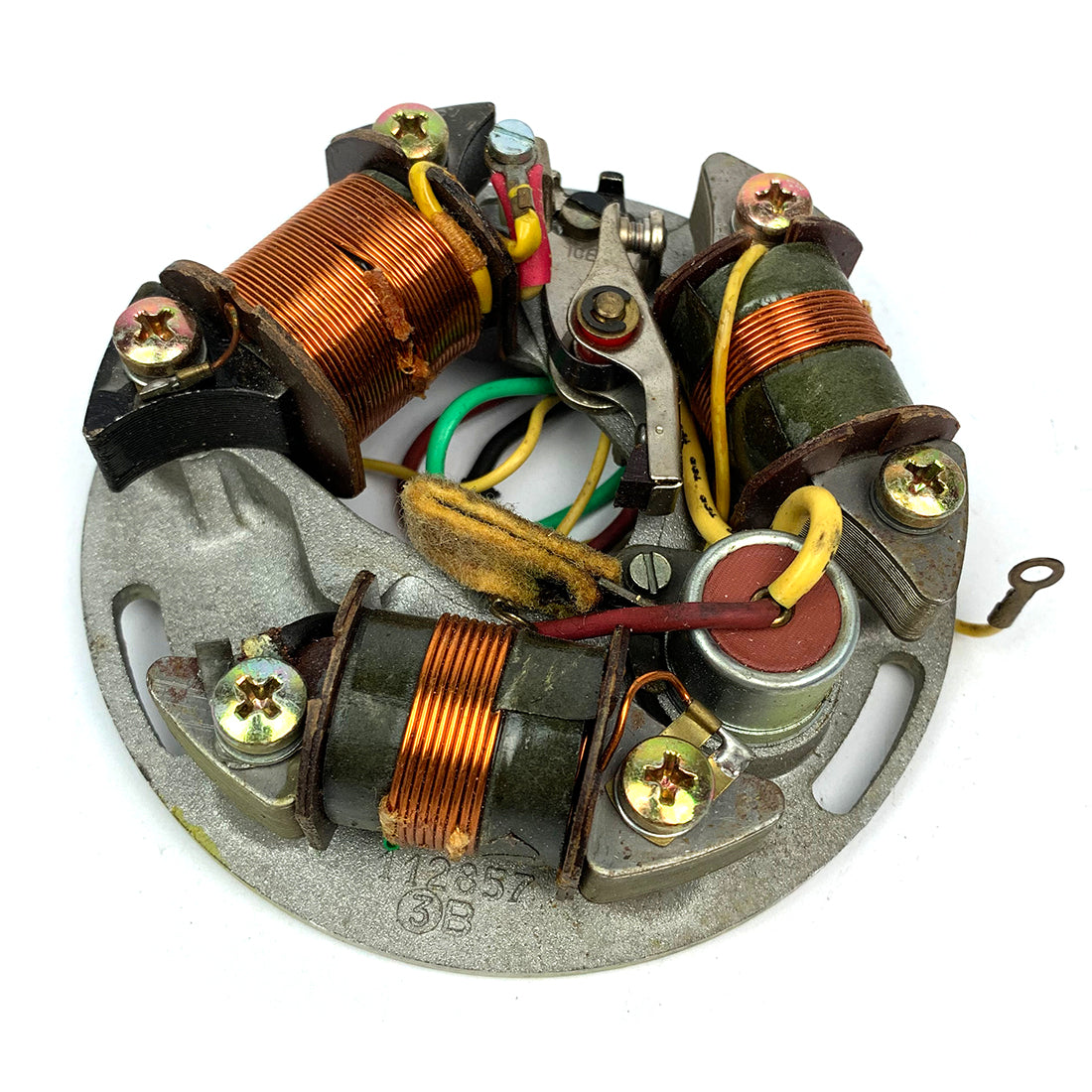 NOS STATOR PLATE 6V DC - 74 AND NEWER  VBC VLB (144901 71473 )