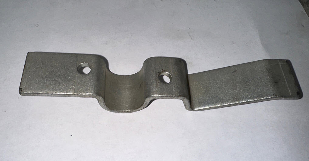 L/H 20MM CENTER STAND BRACKET EARLY P125/200