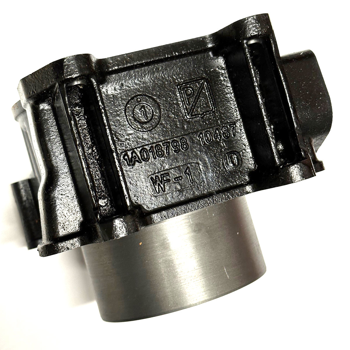 CYLINDER W/PISTON WRIST PIN CLIPS 3 RINGS BV400 2023-