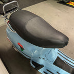 LOWERED BLACK SEAT W/LATCH PLATE VESPA LX50 LX150 2006-2014