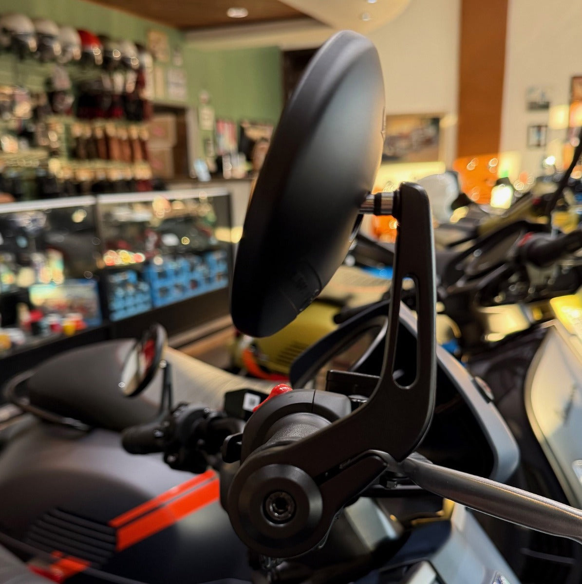 BAR END MIRRORS BLACK PAIR VESPA PRIMAVERA GTV310 OFFICINA 8 (FITS MOST MODERN VESPA MODELS)