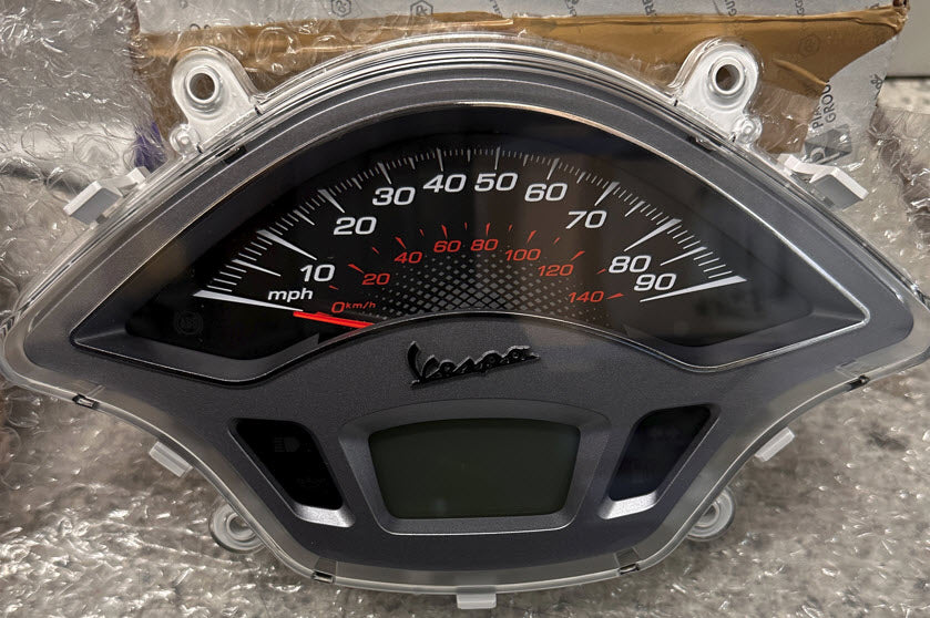 SPEEDOMETER VESPA SPRINT 150 3V 2015-2023 (1D000454 1D001501R)