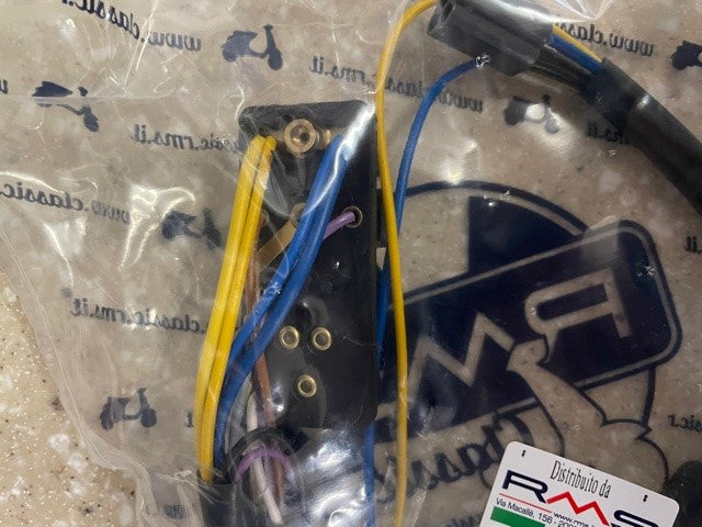 EARLY VESPA PX/PE EUROPEAN SPEC SWITCH AFTER 1984