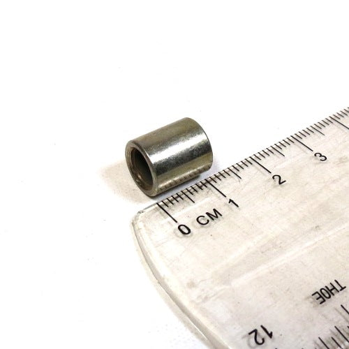 Spacer MP3 Windshield Lower 2 Required