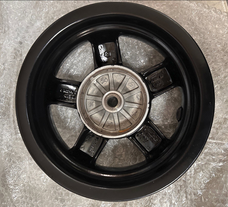 *BLACK POWDER COATED* REAR RIM (WHEEL) ET4 LX VESPA S (56365R 58580R)