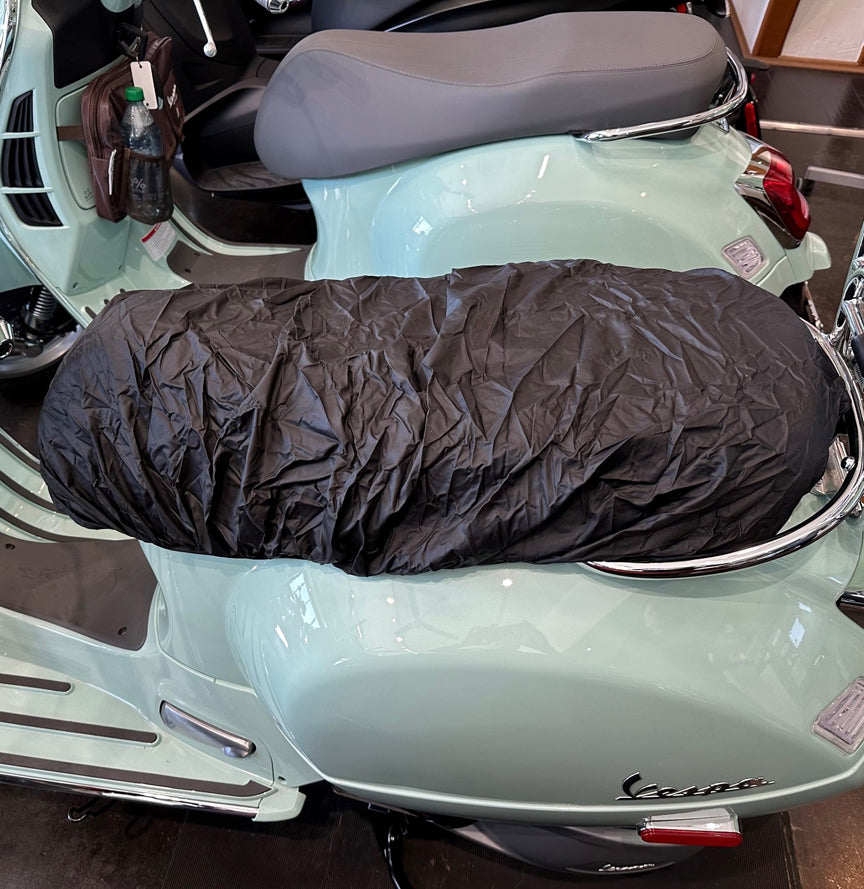 ORIGINAL VESPA SEAT COVER WEATHER PROTECTION FOR SUN/RAIN GT/GTS/GTV/SUPER/BV/MP3/HPE