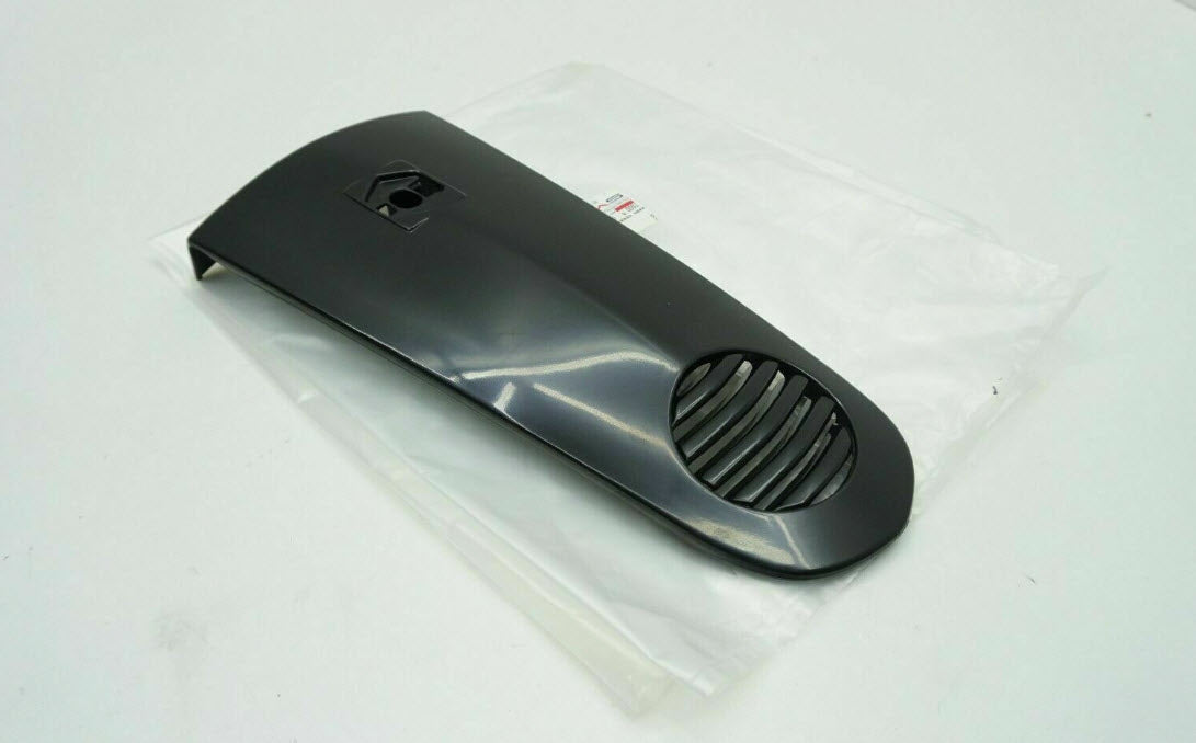 **NON-PAINTED** HORN/STEERING COVER WITH INTEGRATED GRILL - LX/LXV