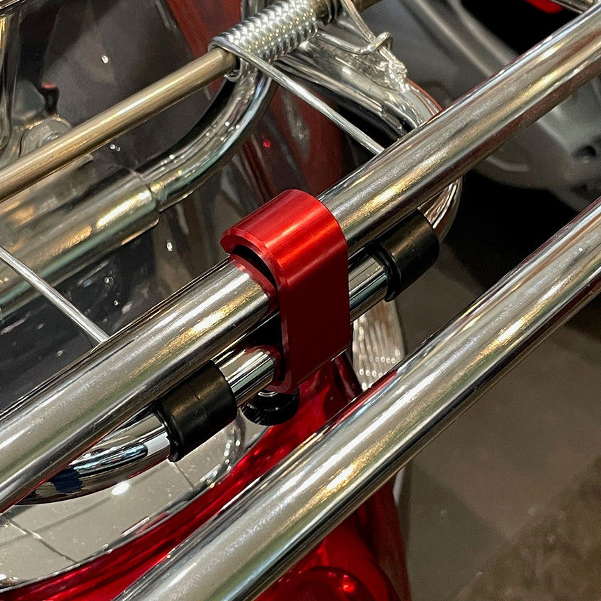 RED Metal Hold Down Clamp for Rear Rack Vespa S LX LXV GTS GTV PRIMAVERA SPRINT