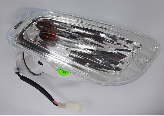 RIGHT FRONT TURN SIGNAL LAMP VESPA VXL/SXL