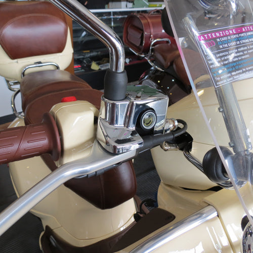 R/H Chrome Master Cylinder Cover 2012-2014 Vespa GTV & LXV