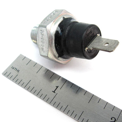 OIL PRESSURE SENSOR/SENDING UNIT - ET4/LX/GTS/BV (826161 641541 1D001138)