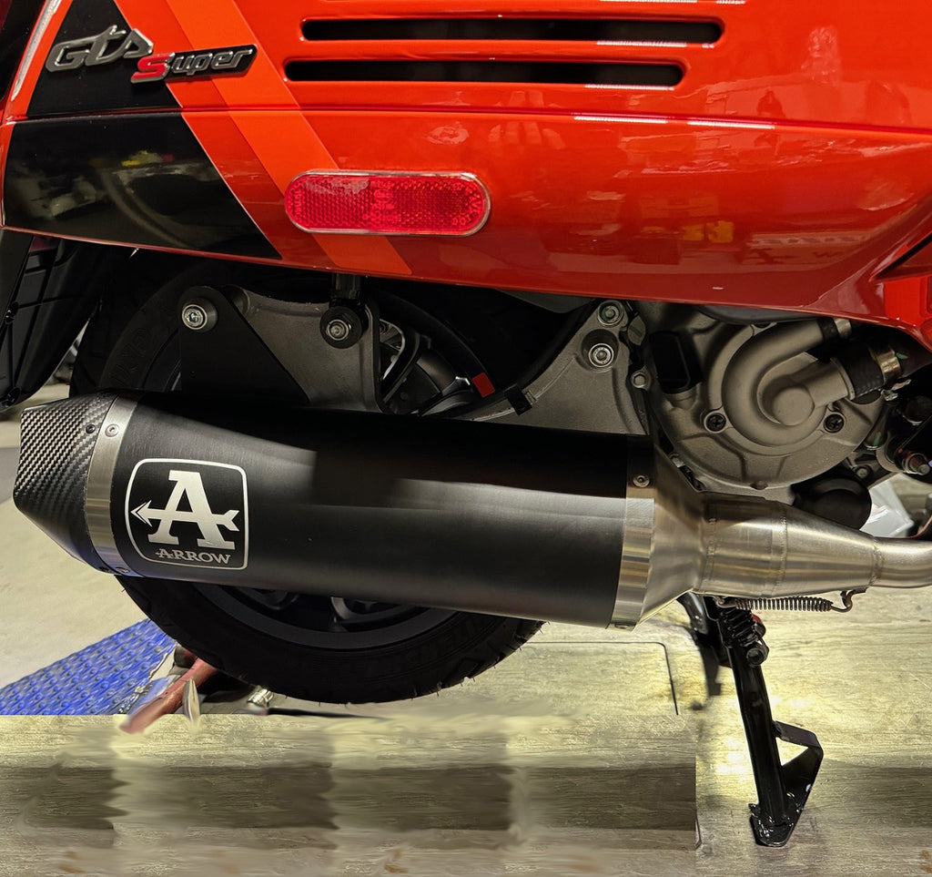 *BLACK* *ARROW* VESPA GTS/GTV/SUPER 300 2023 AND NEWER HPE2 PERFORMANCE EXHAUST (MUFFLER AR53536AKR)