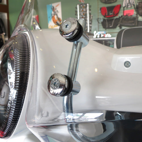 ORIGINAL VESPA SMALL CLEAR SPORT FLYSCREEN (WINDSHIELD) FOR GT200, GTS 250, GTS 300, AND GTS HPE 2005-2022
