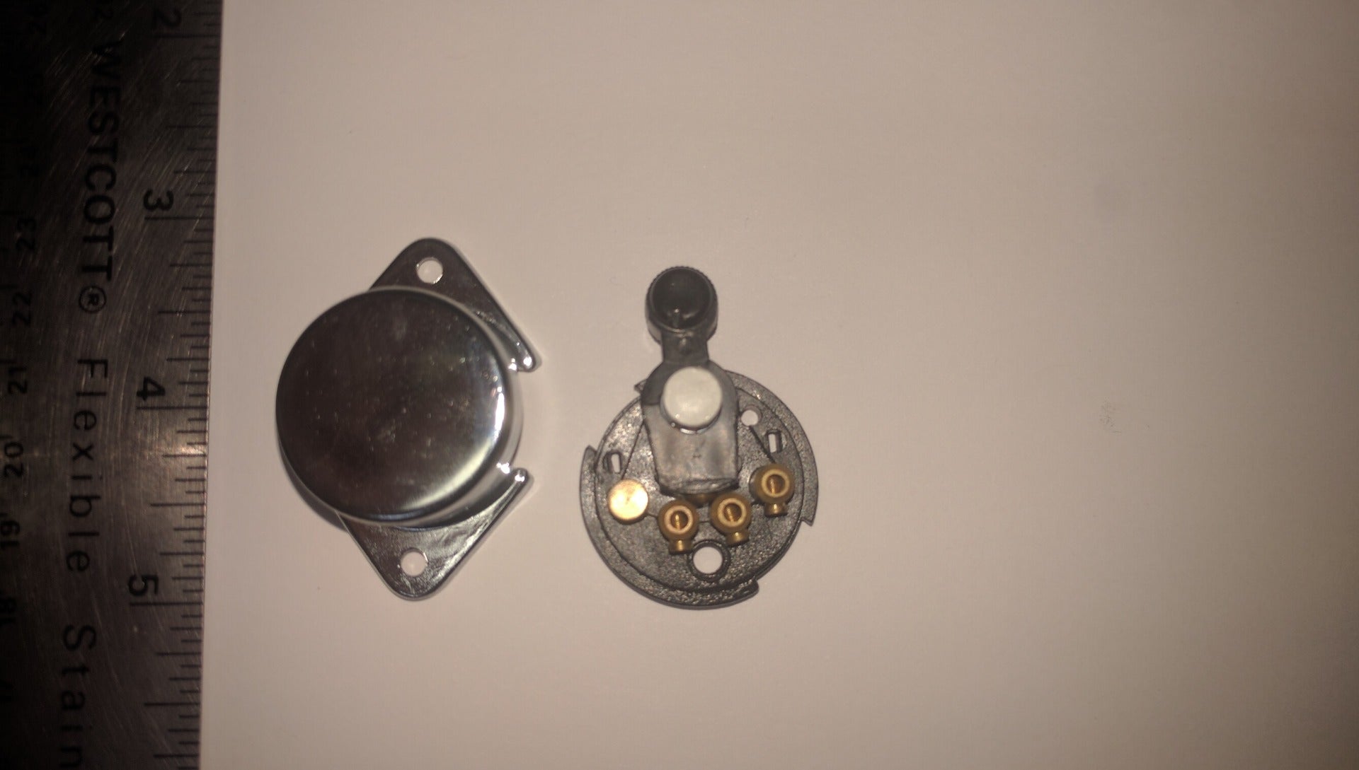 TURN SIGNAL SWITCH (SMALL ROUND TYPE) - V9A1 VMA2