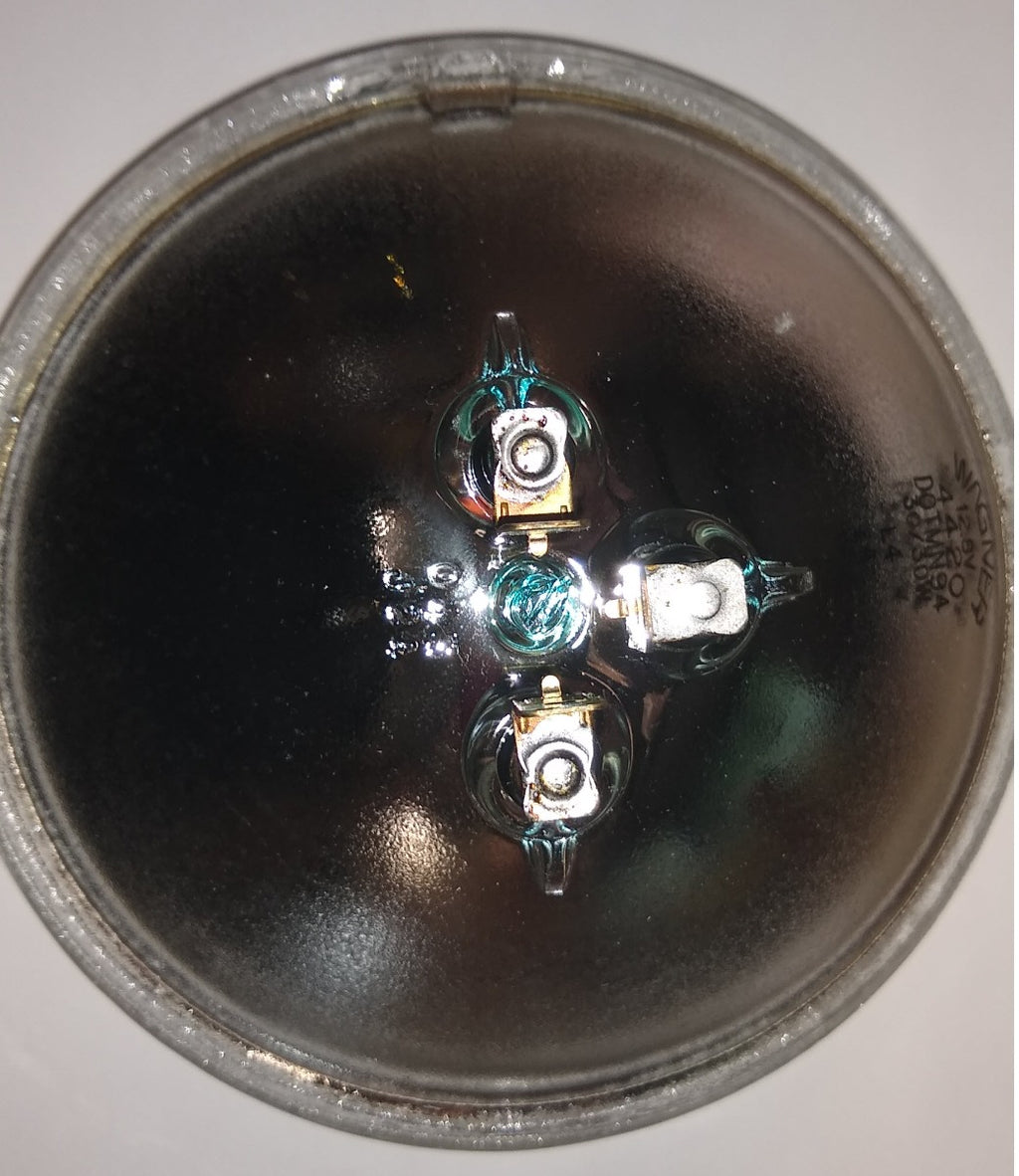 Sealed Beam USA headlight P125X-P200E