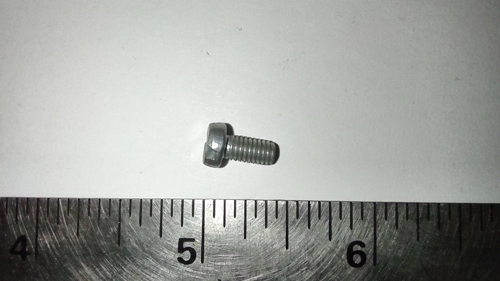 SCREW FOR POINTS (M4X6)