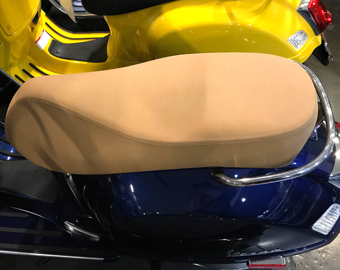 COMPLETE SEAT HPE GTS 300 **TAN WITH LEATHER LIKE TEXTURE** 2015-2020 (1B005781000C2)