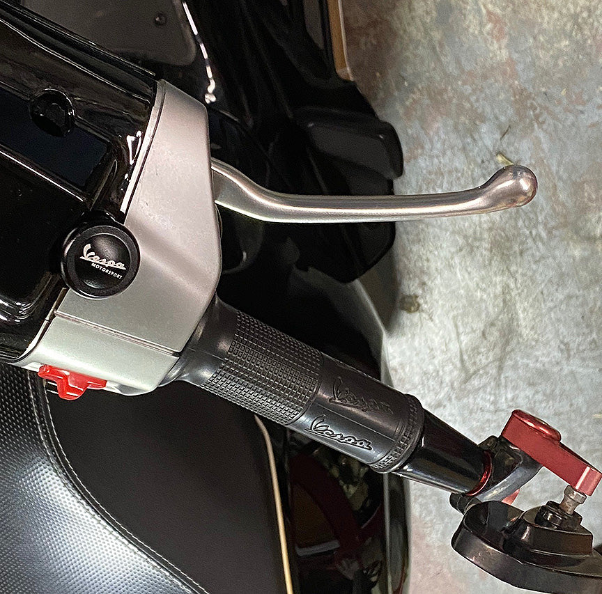 MIRROR PLUG (PAIR) CNC ALUMINIUM BLACK ANODIZED FOR GTS 300 PRIMAVERA SPRINT & PIAGGIO