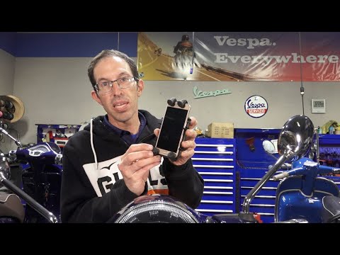 UNIVERSAL RAM QUICK GRIP SPRING LOAD PHONE HOLSTER  (MOUNT NOT INCLUDED)