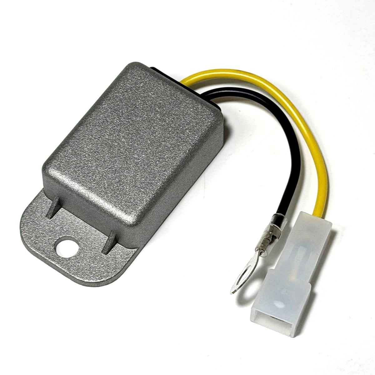 VINTAGE VESPA REGULATOR 6V AC or DC (BULB SAVER)
