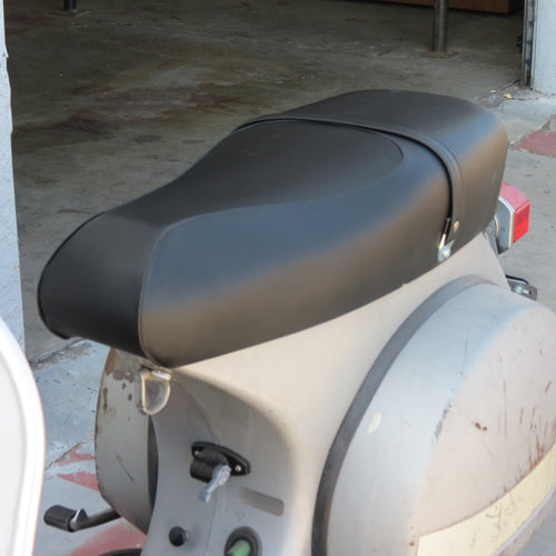 New 2011 Style Vespa PX Seat
