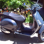 SEAT VESPA SUPER 300 *AMERICAN VERSION - SMOOTH TOP* (65533000EI)