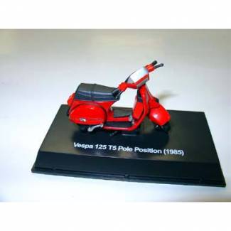 VESPA T5 TOY IN RED 1:32 SCALE NEWRAY