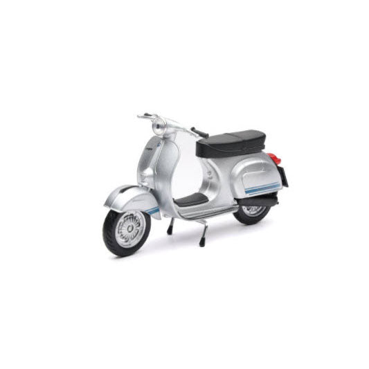 1/12 SCALE VESPA PRIMAVERA ET3 DIECAST TOY IN SILVER NEWRAY