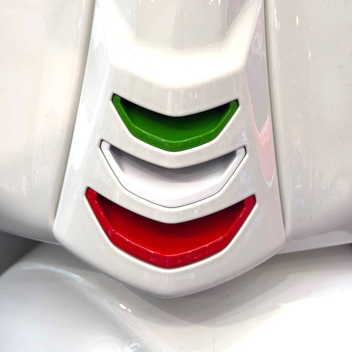 *ITALY TRE COLORI* GRILL CHEVRON FOR HORN COVER - VESPA PRIMAVERA SPRINT 50 150 2024-